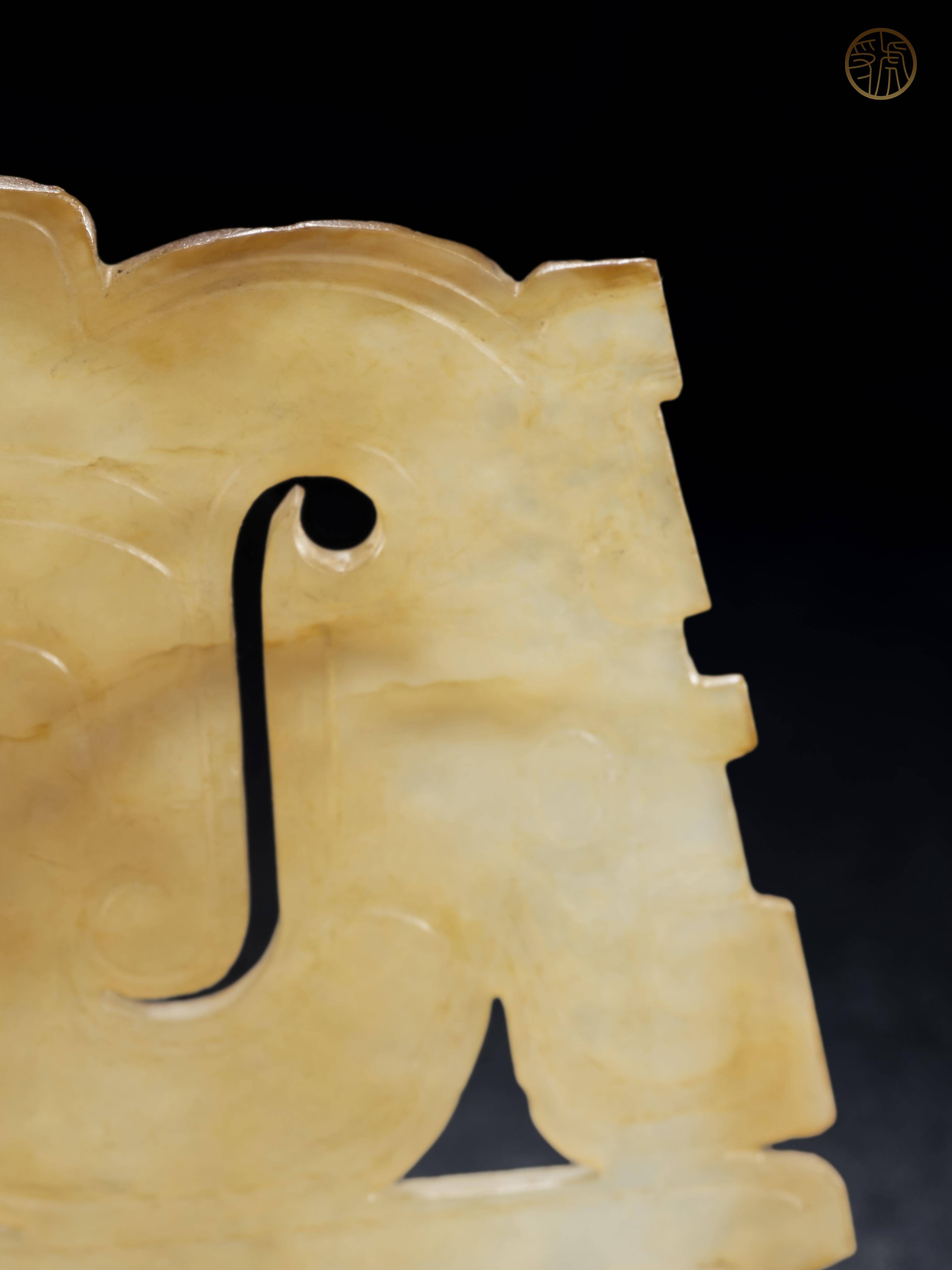 指尖上的国宝97丨西周虢国人龙合纹玉佩_形象_动物_三门峡