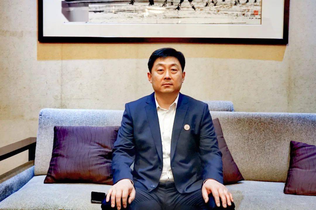 英轩重工装载机事业部副总经理薛杰:坚守客户价值和技术革新,以长期