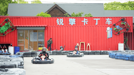 80台私家车齐聚吴江幽兰居体验赛道嘉年华_汽车_车友们_赛车