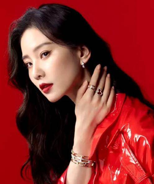 女星刘诗诗官宣出席戛纳电影节红毯 并受邀参与开云晚宴_明星_中国