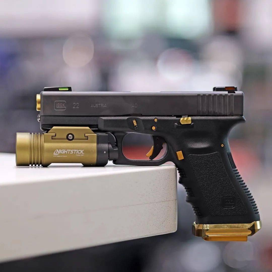 【格洛克美图】有这么一款手枪 简直可以说是百变无敌小金刚_战术