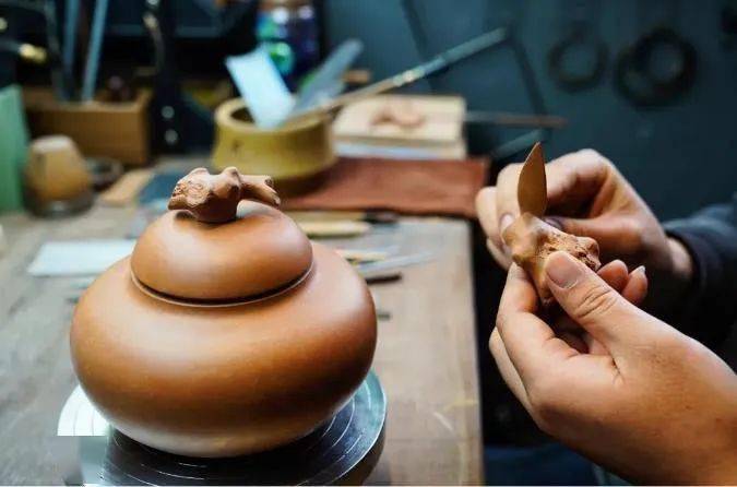 宜兴紫砂陶制作技艺,惊艳亮相央视!_紫砂壶_非遗_节目