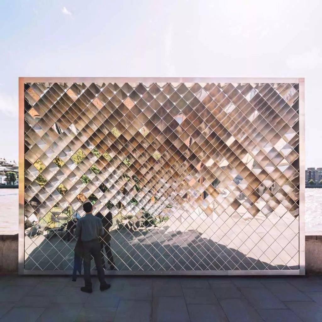 镜面_艺术化_处理方式