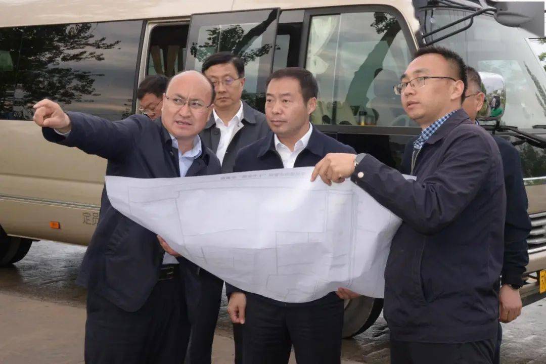 67县区动态|泗阳县委副书记,县长范德珩现场推进乡镇污水直排整改