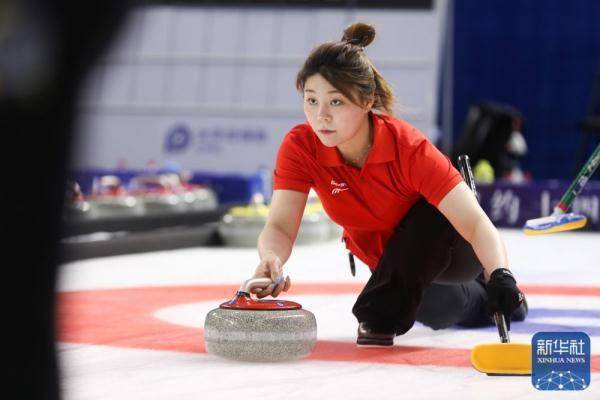 冰壶全国冠军赛 | 黑龙江队晋级八强_比赛_四川队_队友