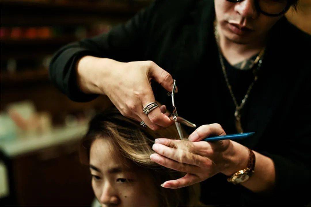 【东瀛造型】20店通用丨发型选对,颜值翻倍!68元单人洗剪吹套餐!