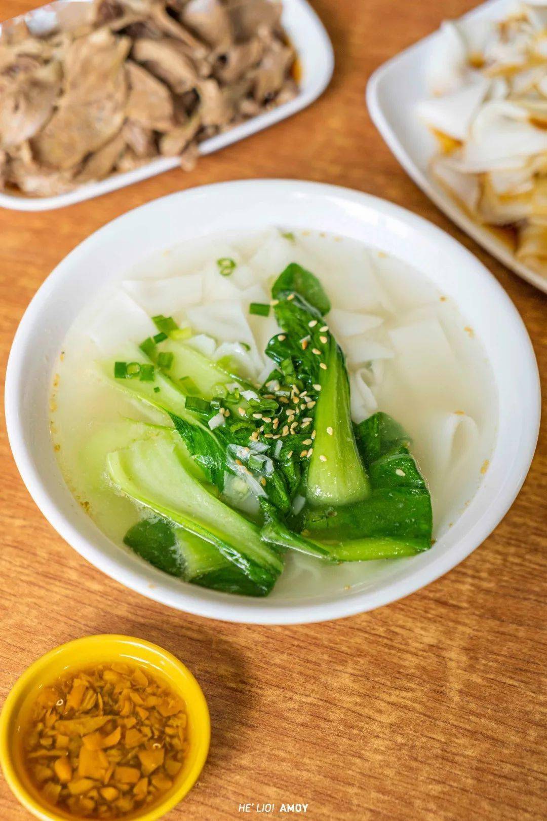 最近冲浪时,刷到了这家粿条小店,据说味道和潮汕的相比,有过之而无不