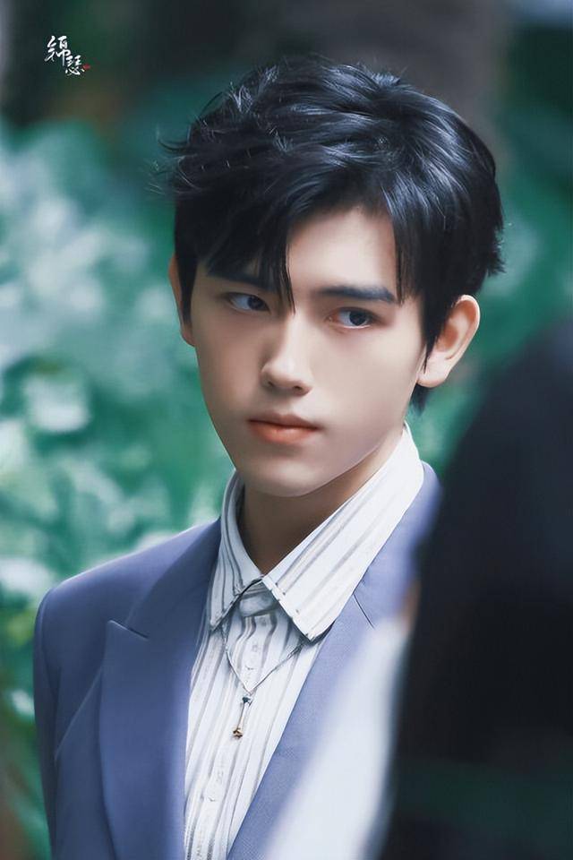 深扒王一博x綦美合x陈飞宇x欧阳娜娜四人绯闻狗血之恋(上)_ins_小号