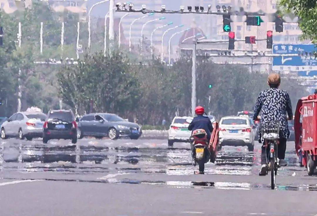 连续3天及以上的高温天气过程称之为高温热浪.