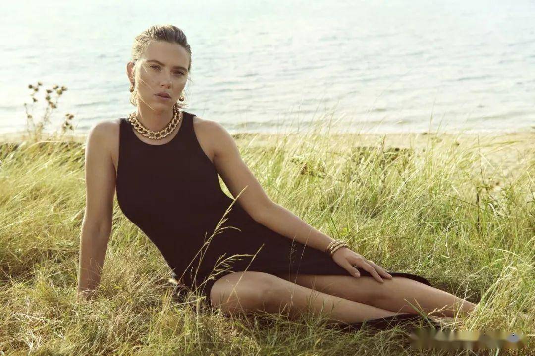 女神斯嘉丽·约翰逊杂志写真气场逼人,将携新片亮相戛纳_品牌_作品_重