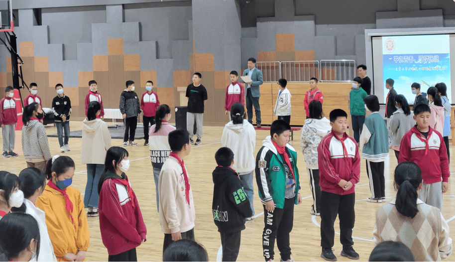 青岛市即墨区多场域推进未成年人思想道德建设_教育_活动_垃圾