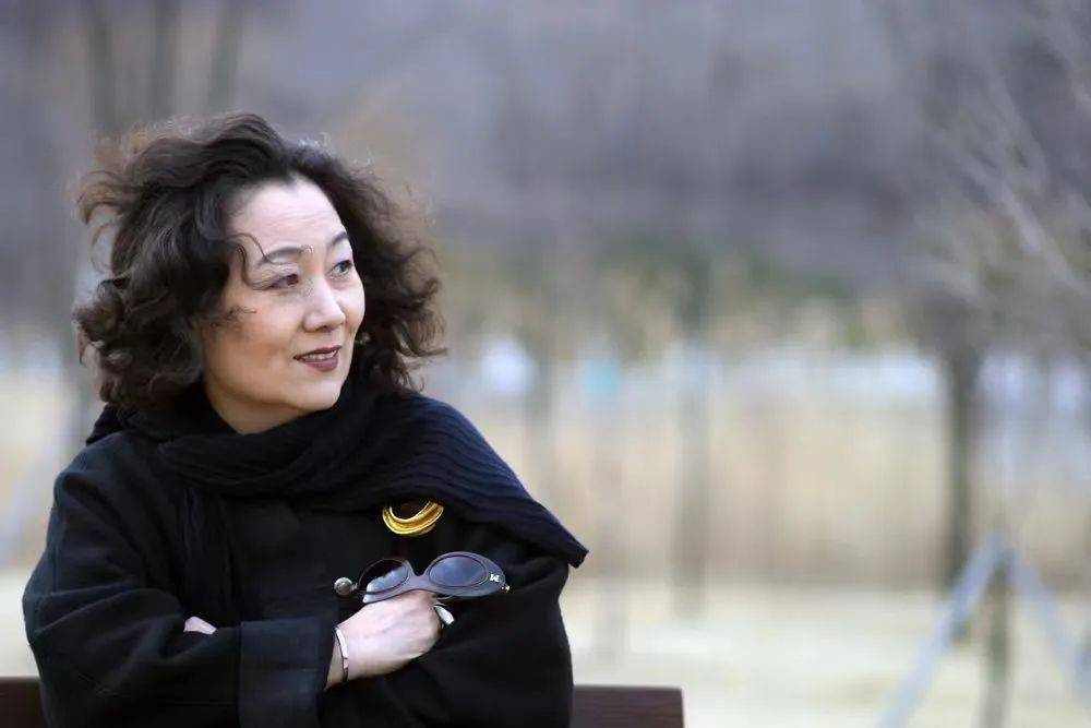 文贞姬韩国诗人平田俊子日本诗人宝鲁德胡雅格蒙古国诗人美琳吉尔吉斯