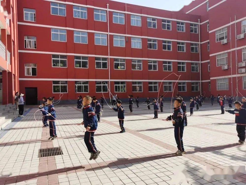 阳光体育展风采 班级联赛促成长|平阴县龙山小学举行2023年度班级体育