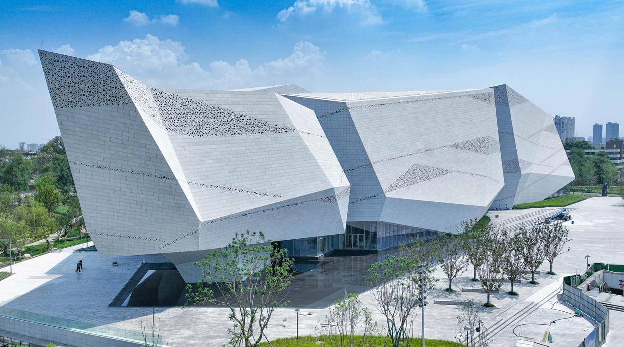 2022年,四川博物院新馆(总馆)选址工作初步完成,成都自然博物馆(成都
