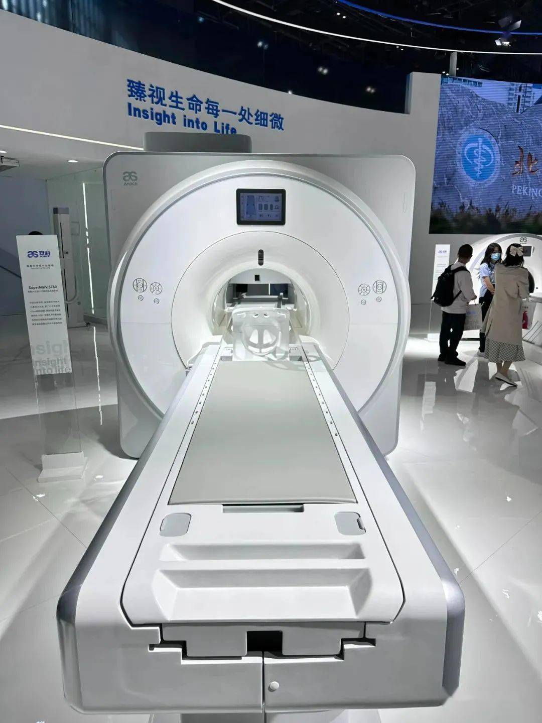 完美解决了宽体探测器边缘大锥束伪影问题,更好地解决了单心跳冠脉cta