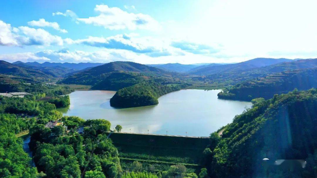 当山城遇见马拉松 大美宜君欢迎您_彭祖_齐聚_赛道