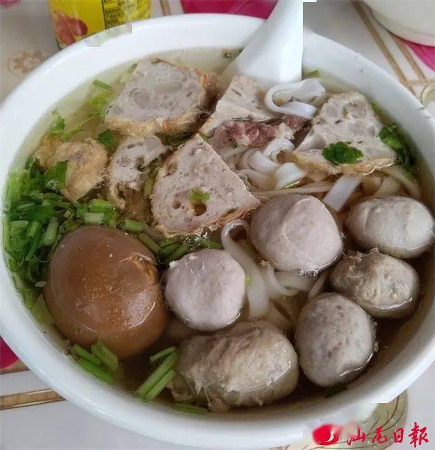 【吃在汕尾】陆河粄汤:食材"土" 味道美_粄条_肉丸_顾客