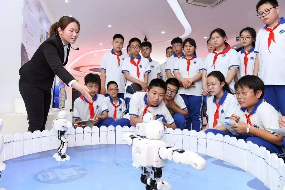 鉴开中学:"沉浸式"思政课堂 让理论宣讲"活起来"_东丽区_科技_科学