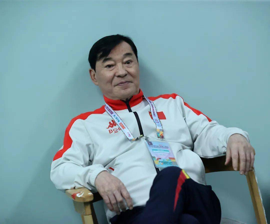 陈海威曾昭然莫梓维吴斌进入男子64强赛 · 2023上海花剑大奖赛激战