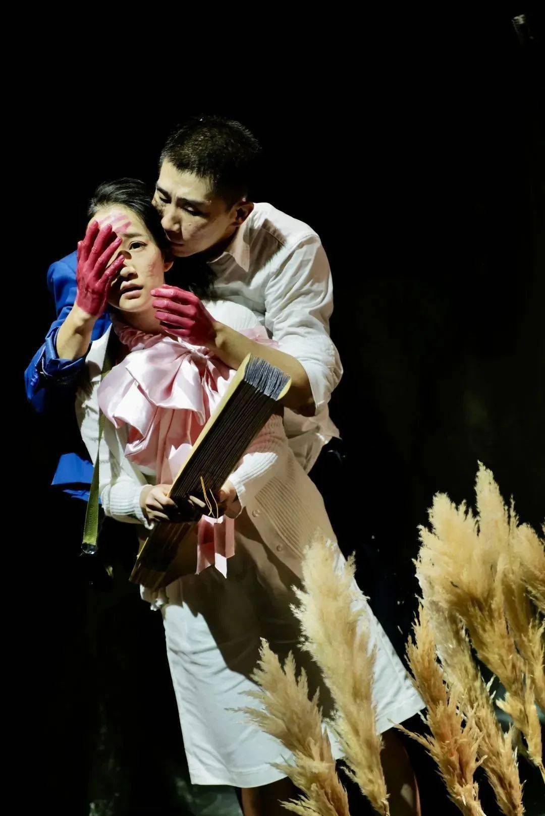 q&a:当代戏剧《桃花扇》肖竞导演专访_演出_李香君_剧场