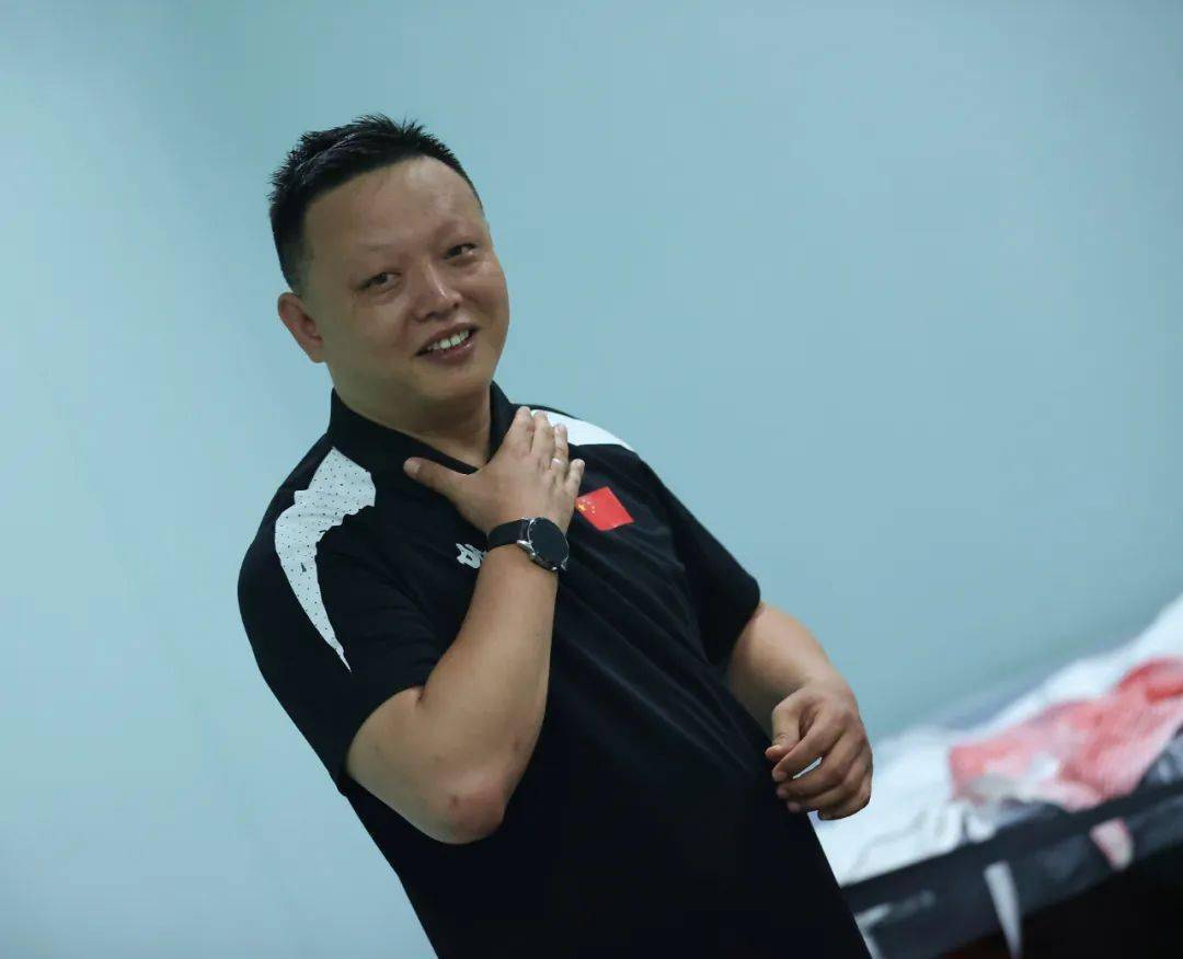 陈海威曾昭然莫梓维吴斌进入男子64强赛 · 2023上海花剑大奖赛激战