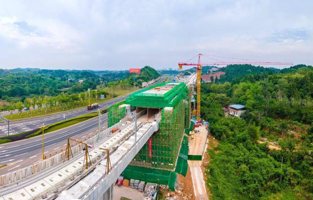 9% 轨道交通资阳线本月底全线洞通_临空_于成资_km