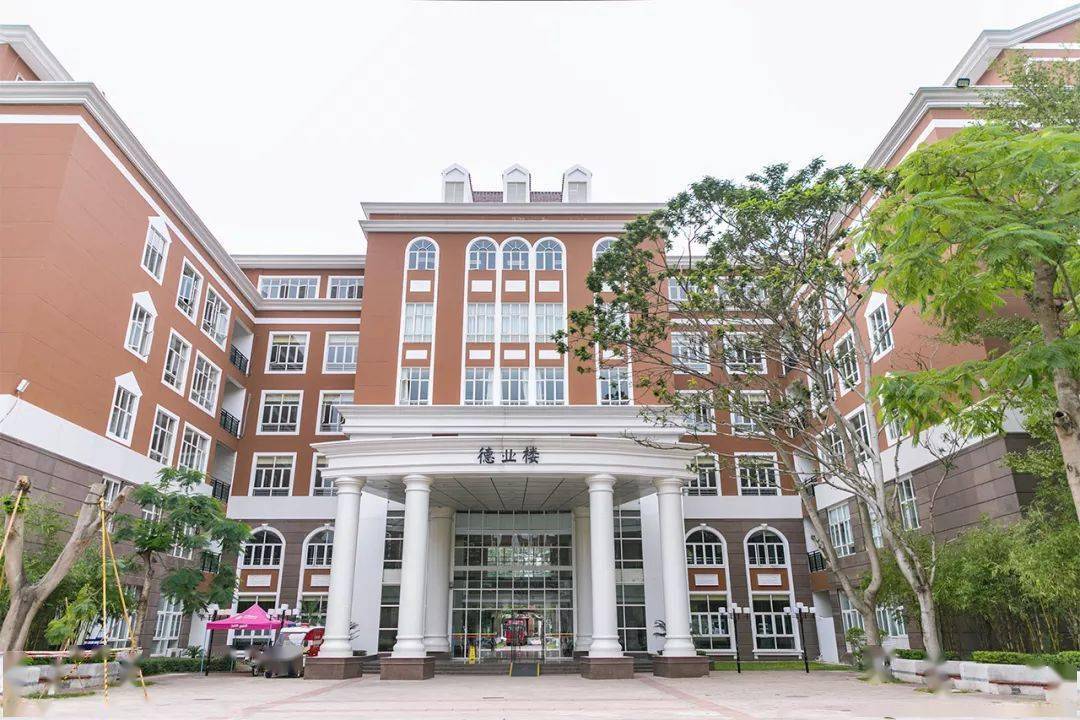 刚刚,深职院改名了!_东区_天台_教学楼