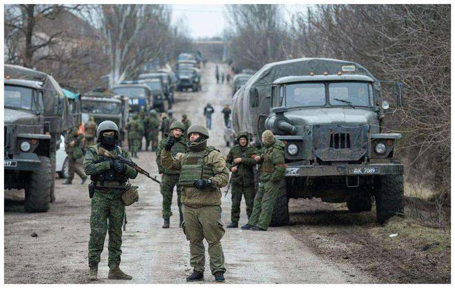 俄罗斯爆发内战!乌军助俄罗斯叛军攻入俄境内,已逼近俄核武库!