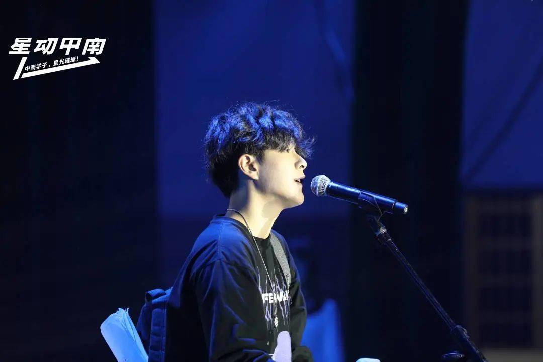 万大千:在音乐里 我始终以自己为荣_荒野_舞台_歌曲