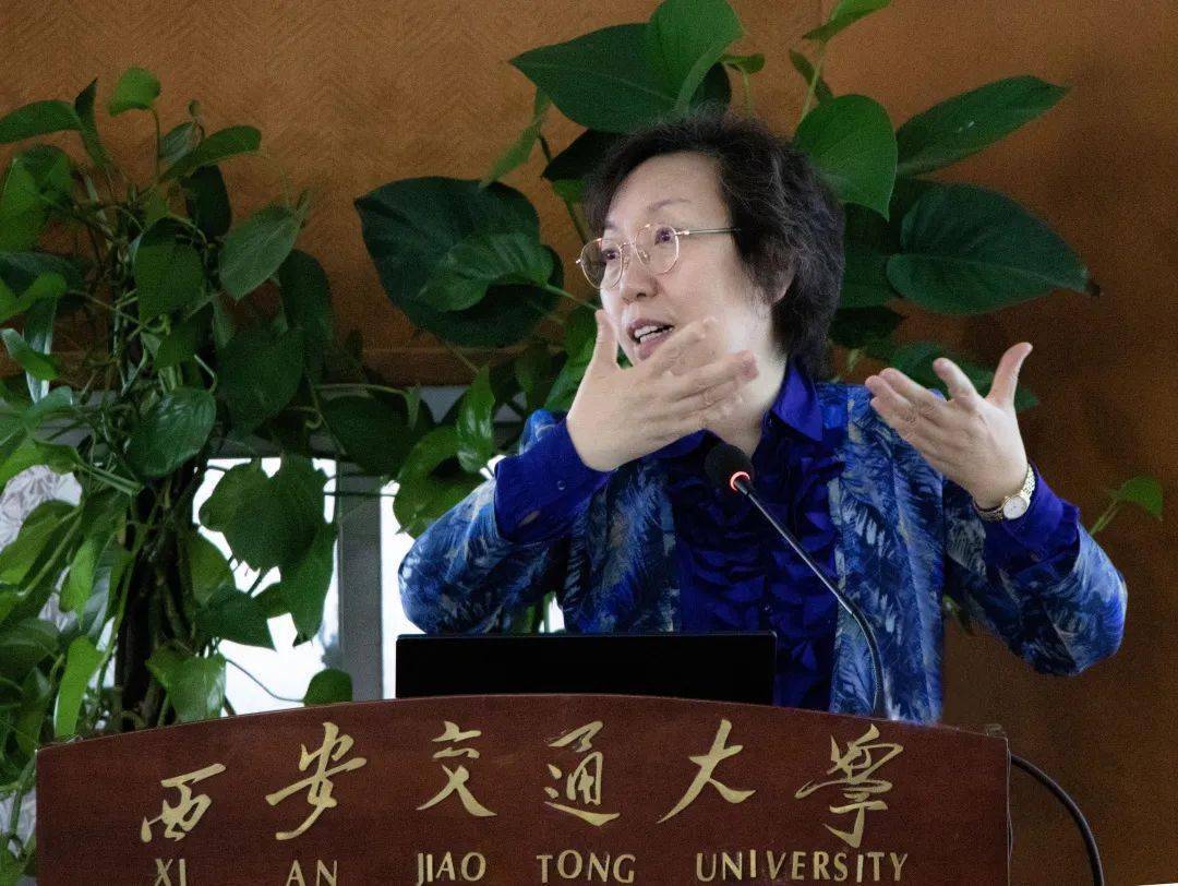 中国科学院院士 何雅玲5月21日,特变电工——西安交大储能创新平台