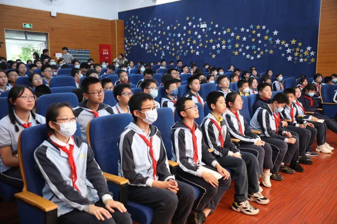 "解码青春期"浦江镇开展青春健康俱乐部主题教育系列活动_讲座_附属