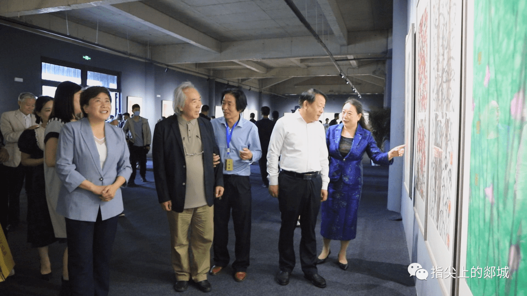我县举行花枝春满——当代中国花鸟画名家作品邀请展_展览_孙静波_交流