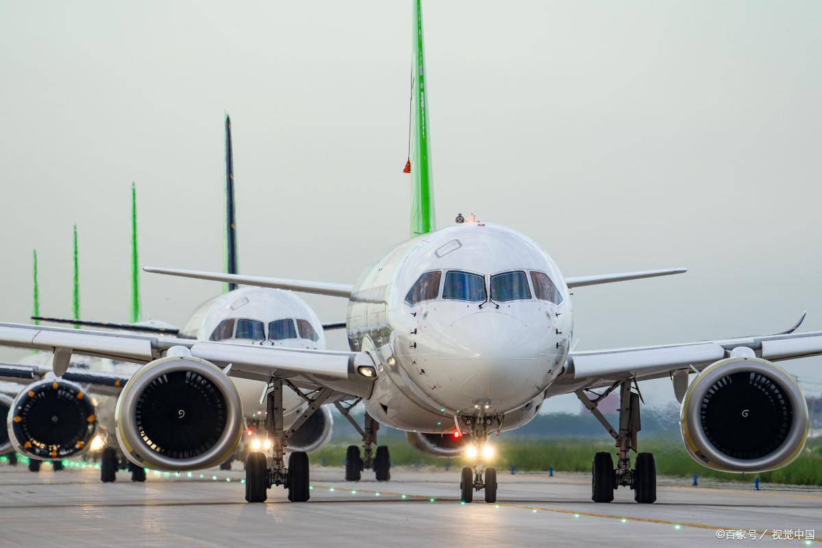 中國c919國產大飛機完成商業航班首飛,歷史性突破_產業_試飛_成功