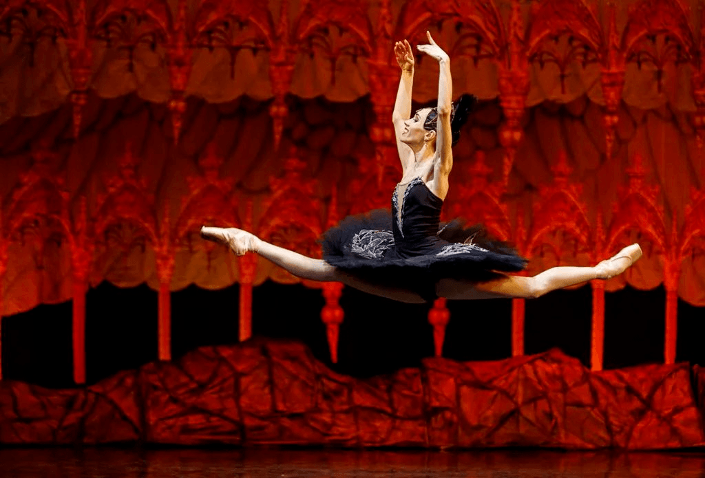 演出信息 | 6月18日 19:30 | 俄罗斯玛丽艾尔国家芭蕾舞团《天鹅湖》