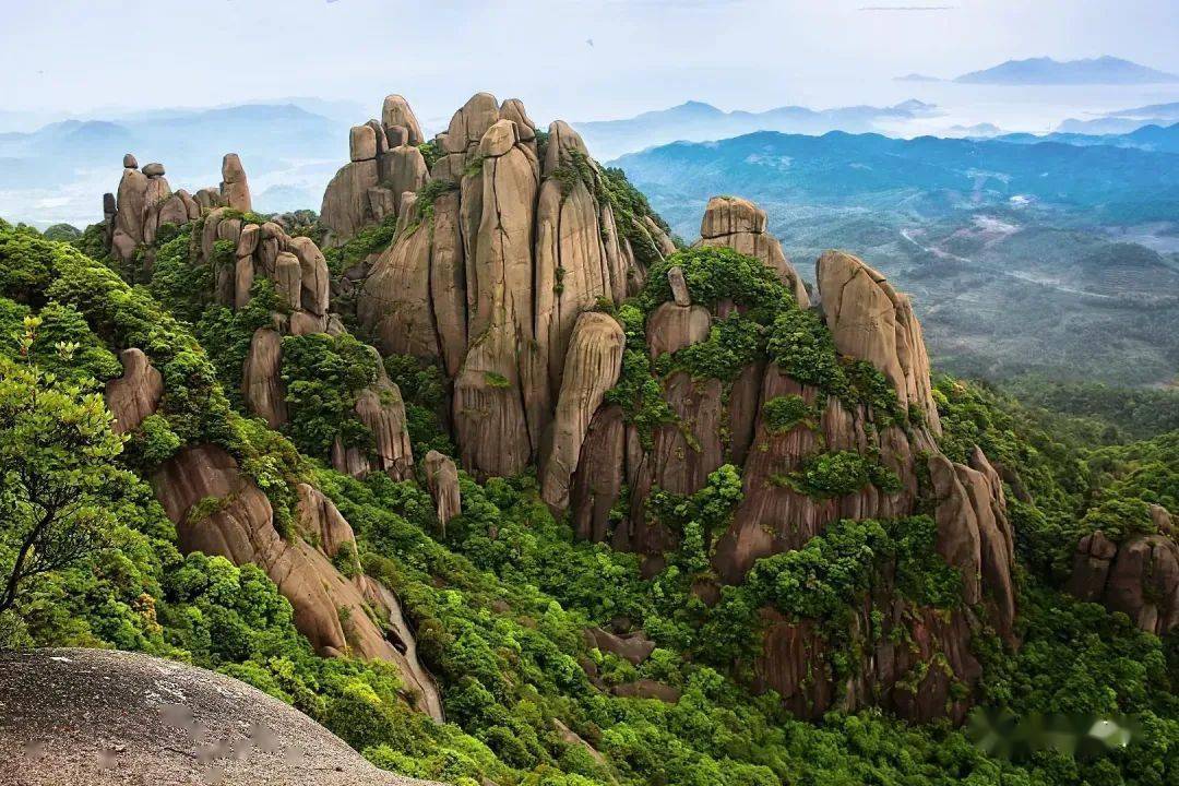 烟雨太姥山_栈道_奇石_景区