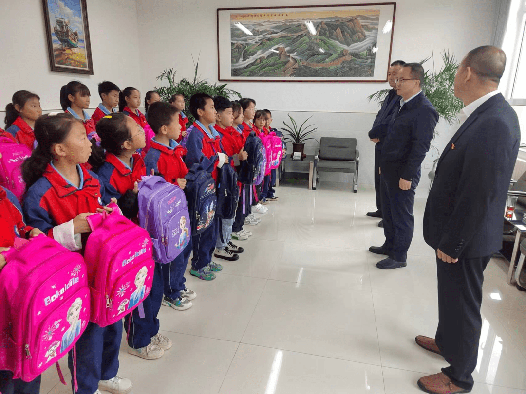 华池县总工会开展2023年"六一"儿童节关爱慰问活动_少年儿童_子女