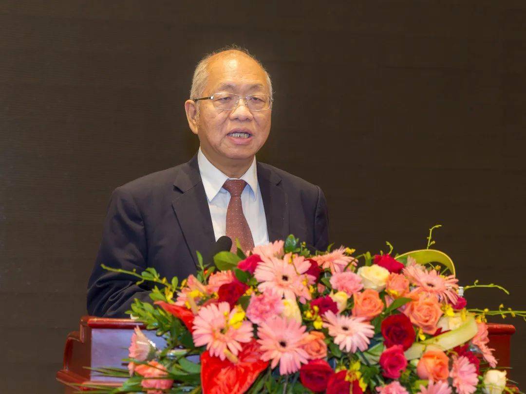 蕉岭杰出乡贤丘成桐院士获2023年度邵逸夫奖_数学_几何_梅州