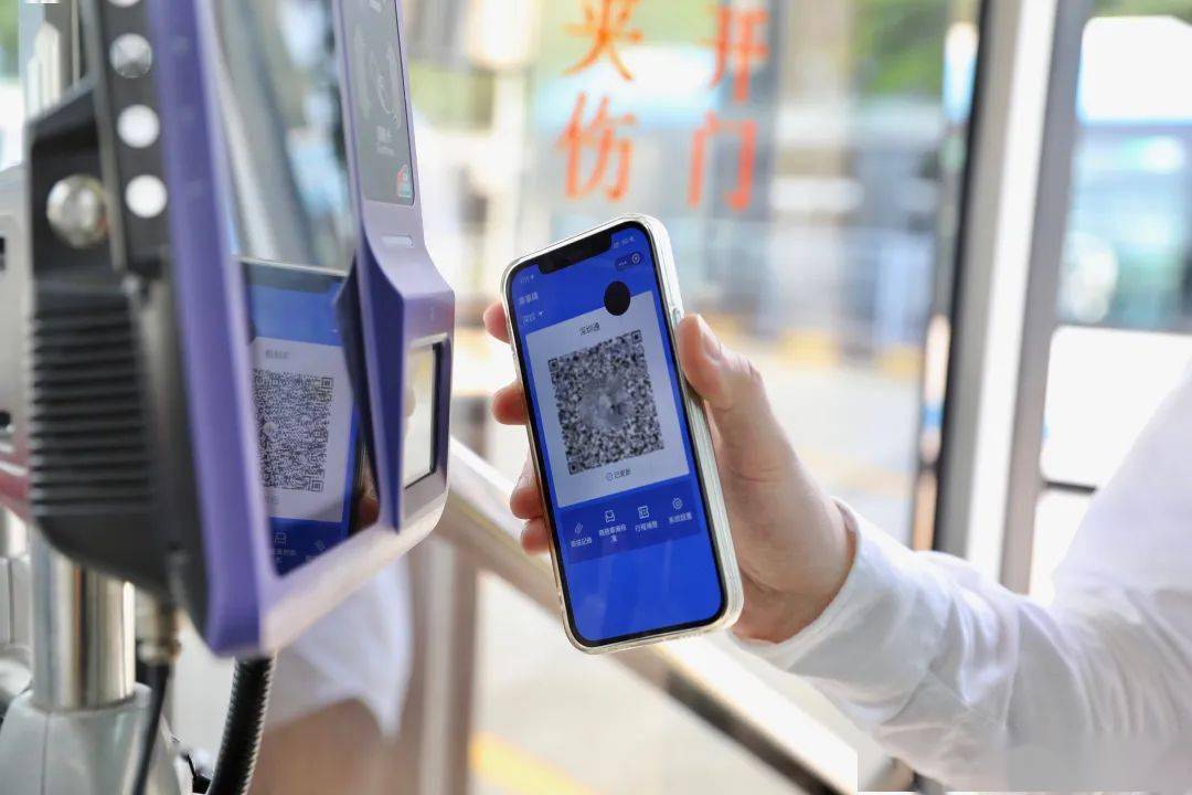 一码乘车!深港公交地铁扫码实现互联互通