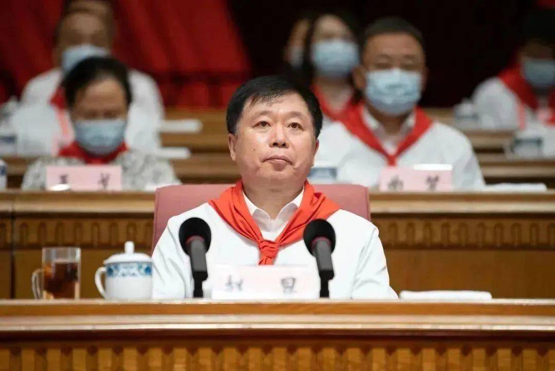 副市长赵显主持会议▲长春市教育局局长崔国涛致辞▲共青团长春市委