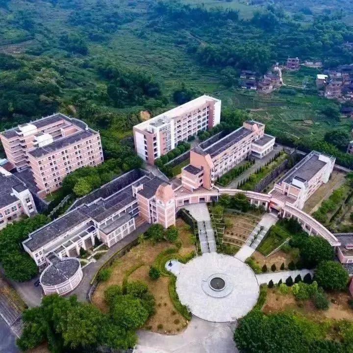 安溪六中铭选中学安溪一中安溪县高考考点市民朋友在餐饮场所就餐时