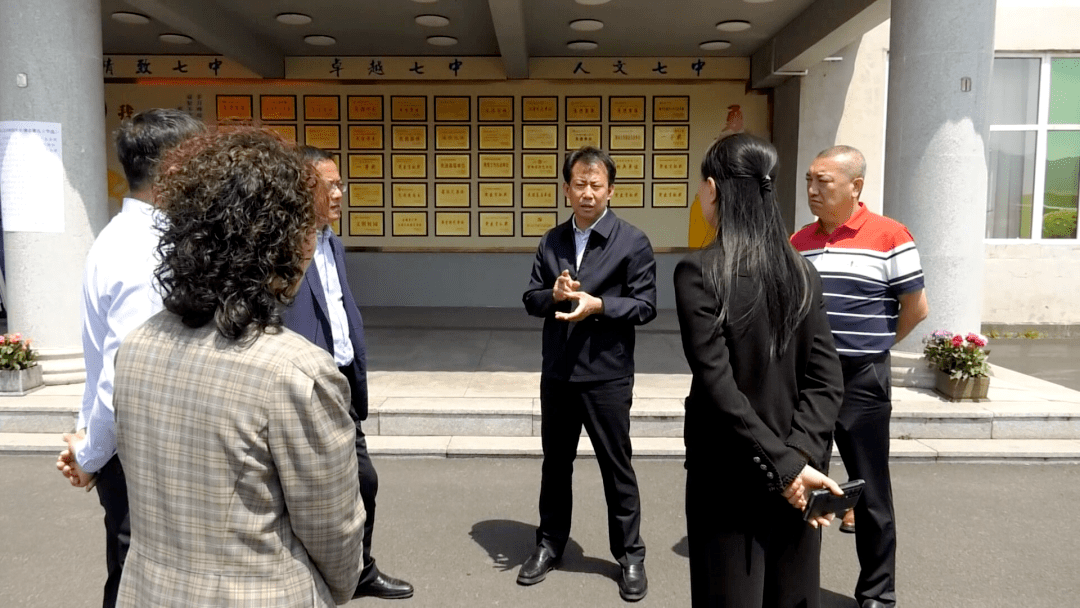 戴存鹤检查高考准备工作_通化_考场_保障