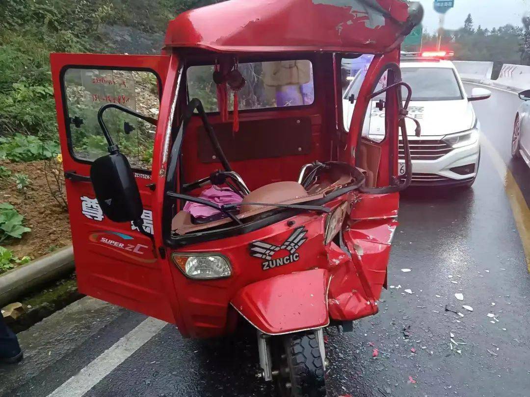 "一盔一带"安全常在——交通安全知识宣传(转载)_安全带_头盔_事故