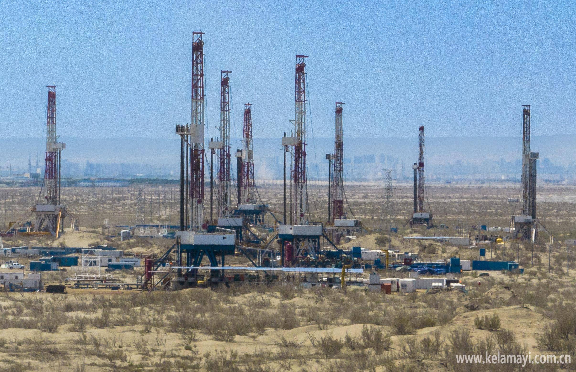 钻井进尺近24万米 助力油田产能建设_玛湖_克拉玛依_新疆油田