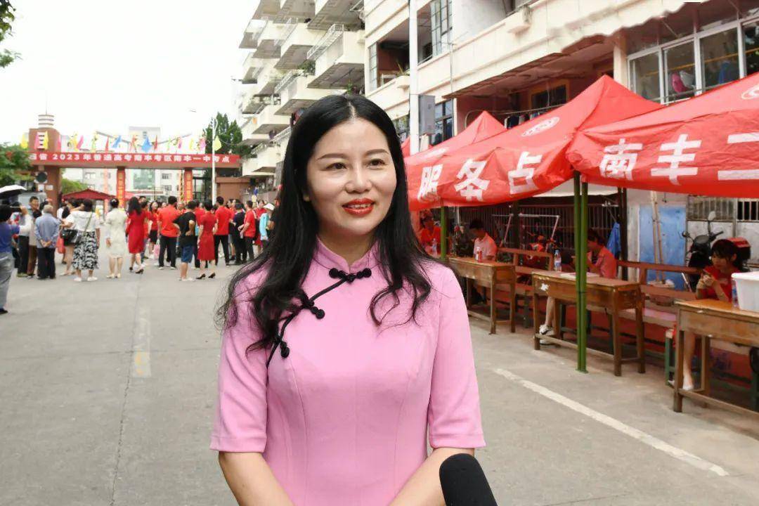 南丰:高考拉开帷幕 2427名考生逐梦考场_考点_安检_梦想