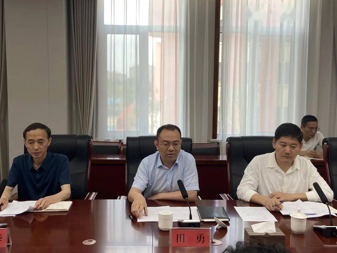 临清市委党校举办科研咨政工作重点课题研讨会
