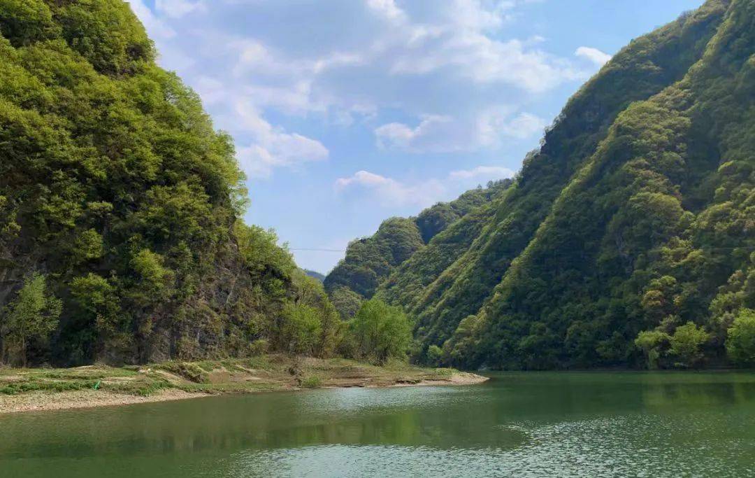 双龙湾旅游度假区面向全国中,高考考生免票_景区_文化_山水画
