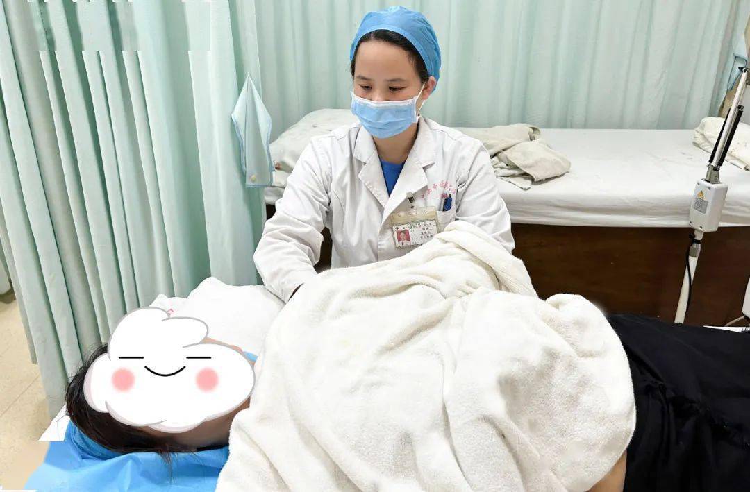 一面锦旗传谢意,一个故事暖人心_治疗_乳腺炎_乳房