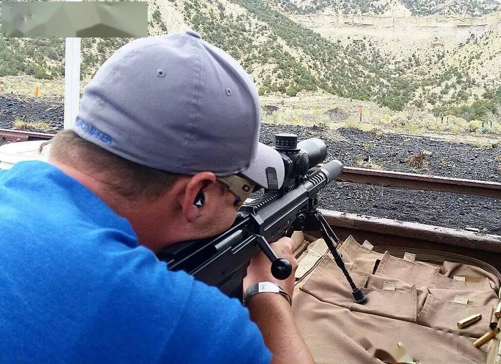 【也许是最美的无托栓动】沙漠科技公司srs隐形侦查兵狙击步枪_战术