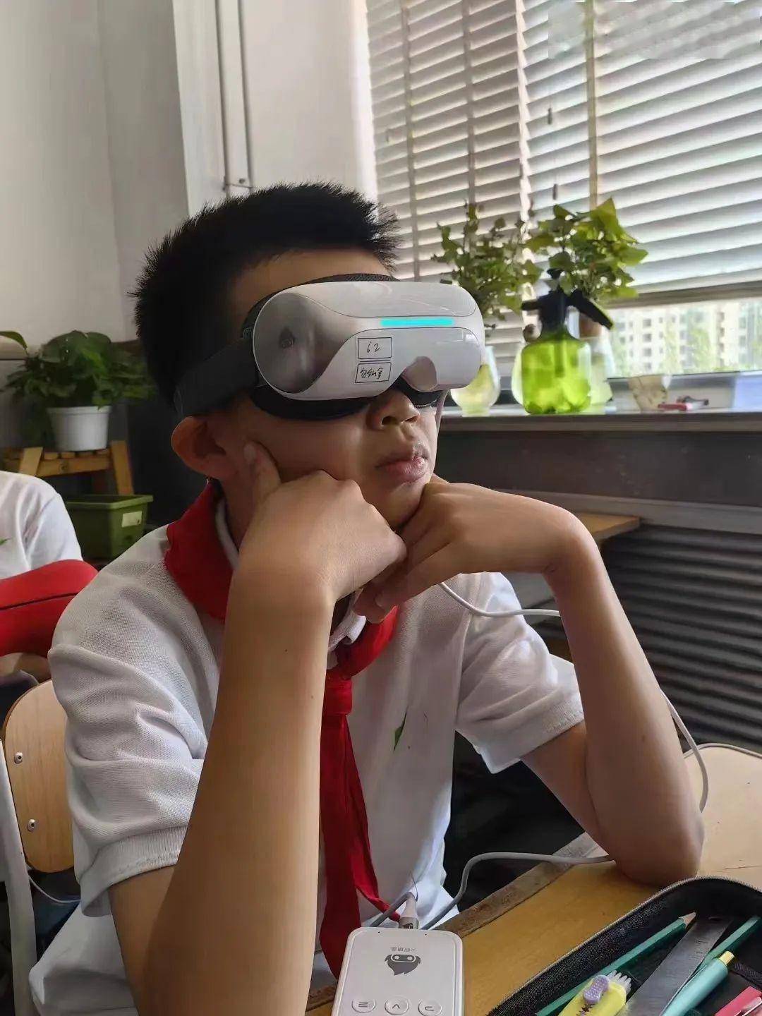 有远见不近视火眼睛晶爱眼教室落地北京