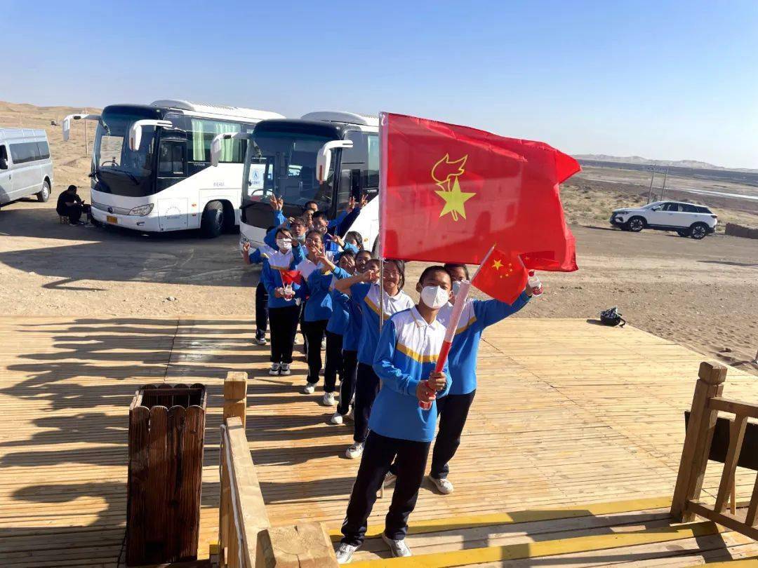 金塔县第二中学:穿越千年 文化寻根_古代_长城_烽火台